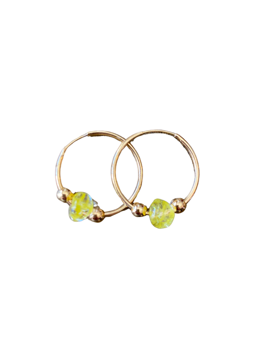 Pendientes de lágrima de oro amarillo