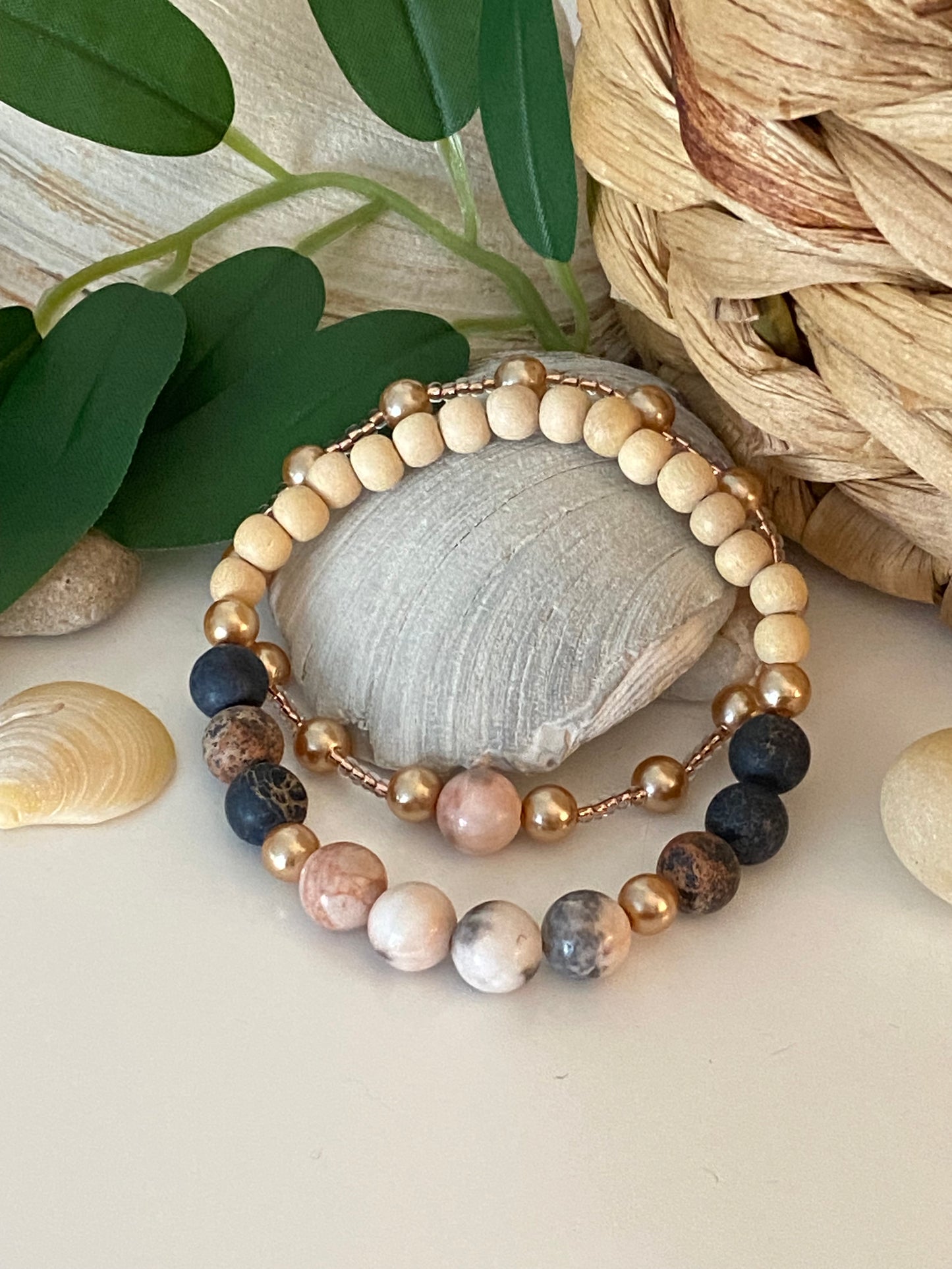 Pile de perles en or rose
