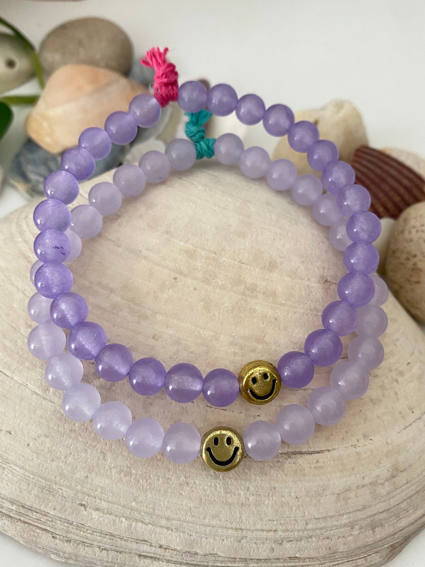 Aromatherapy Bracelet in Light Purple Jade