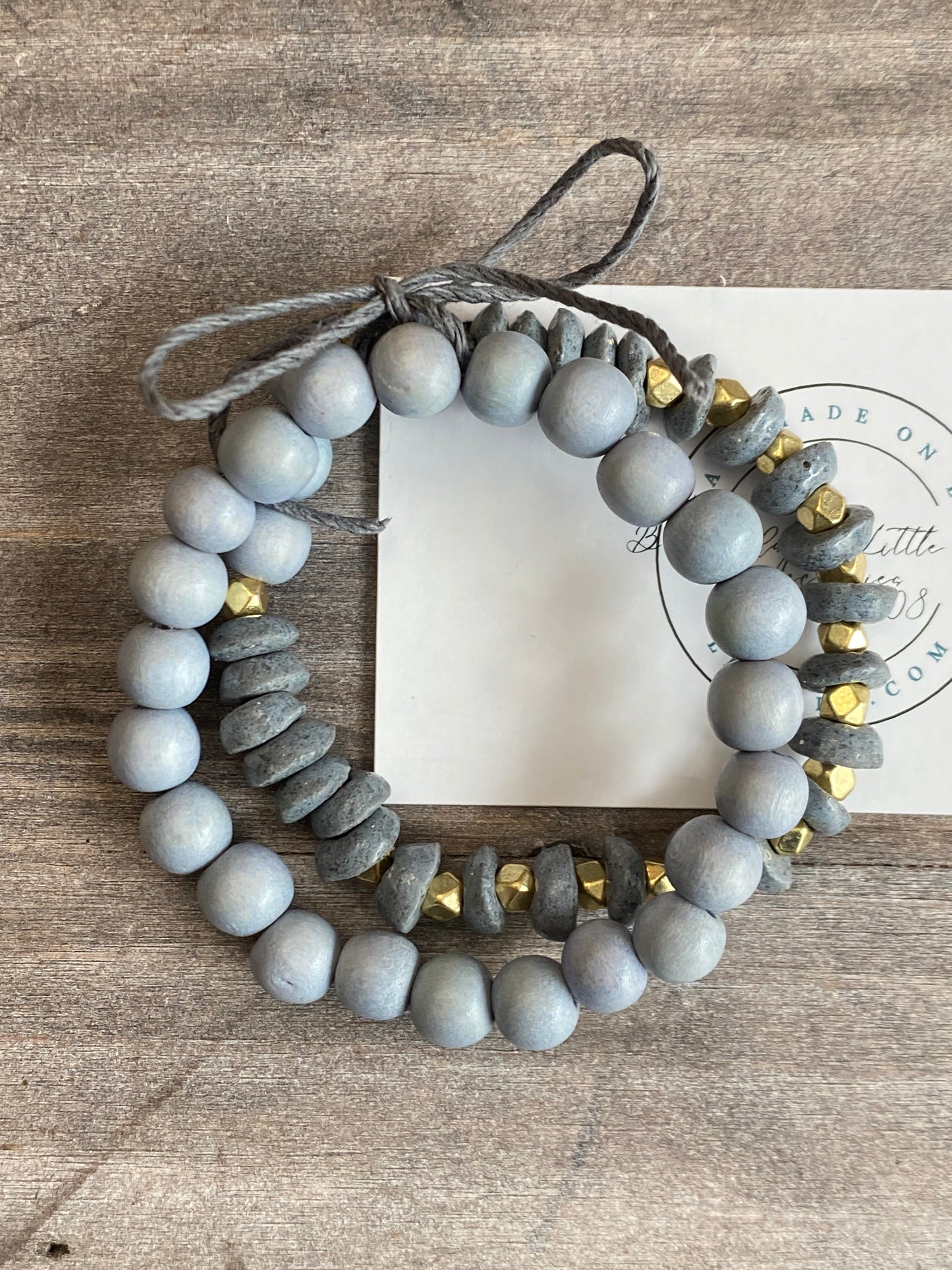 Bracelet soucoupe en verre Ashanti Stack en gris