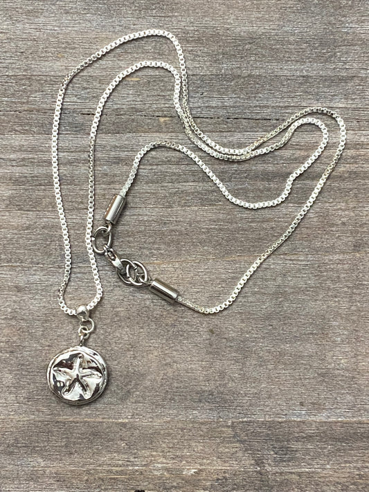 Collier étoile de mer en argent