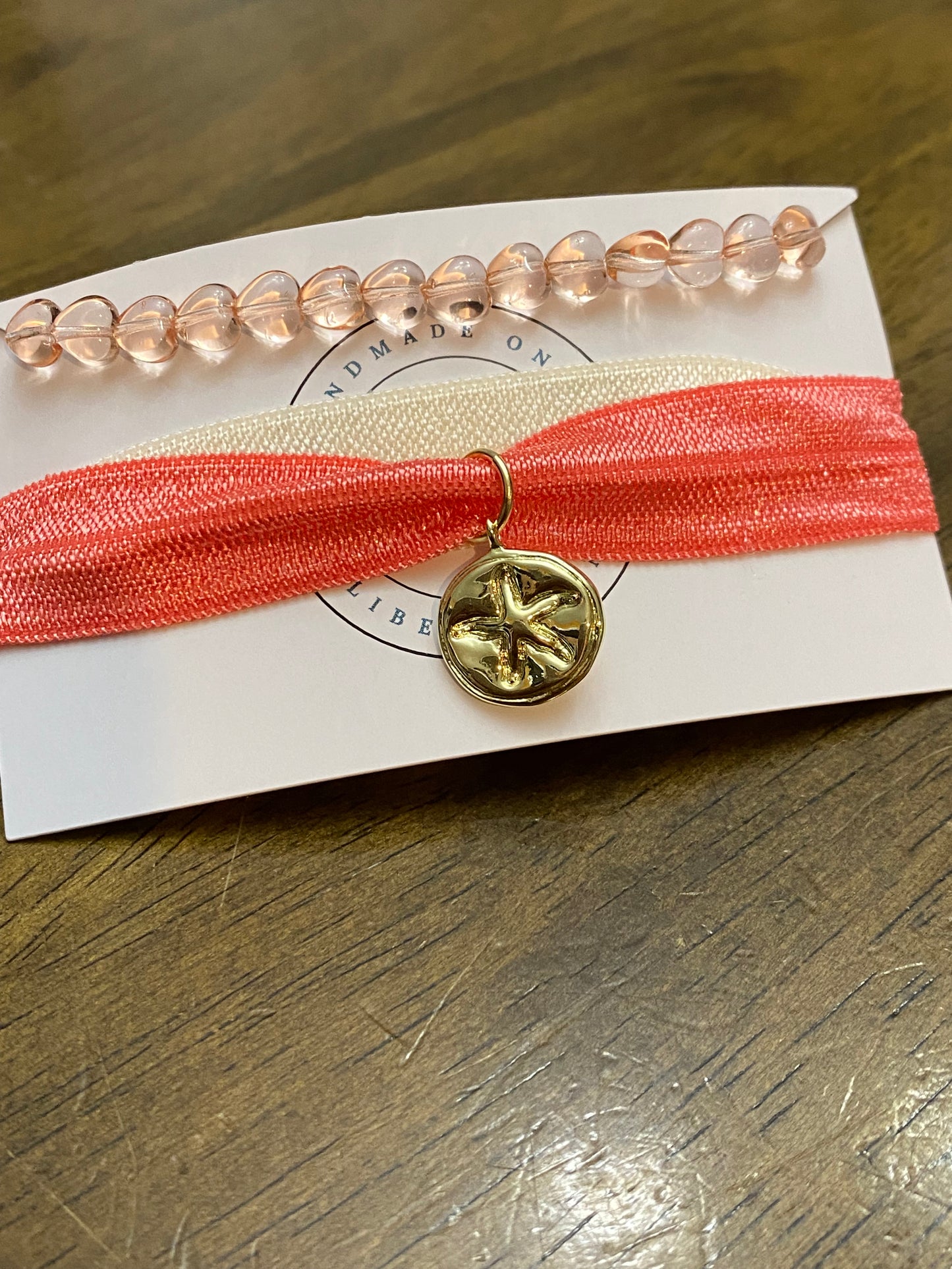 Conjunto de cinta para el pelo y pulsera
