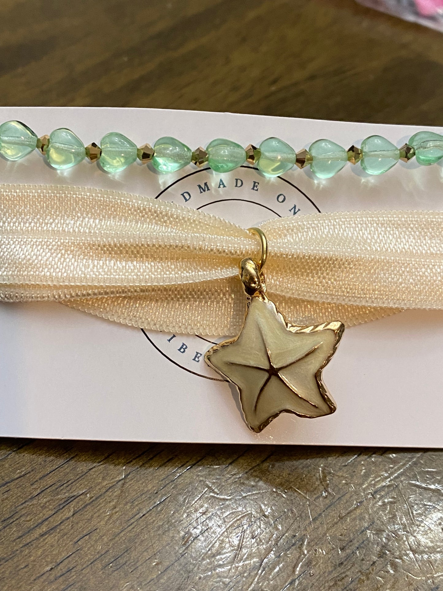 Conjunto de cinta para el pelo y pulsera