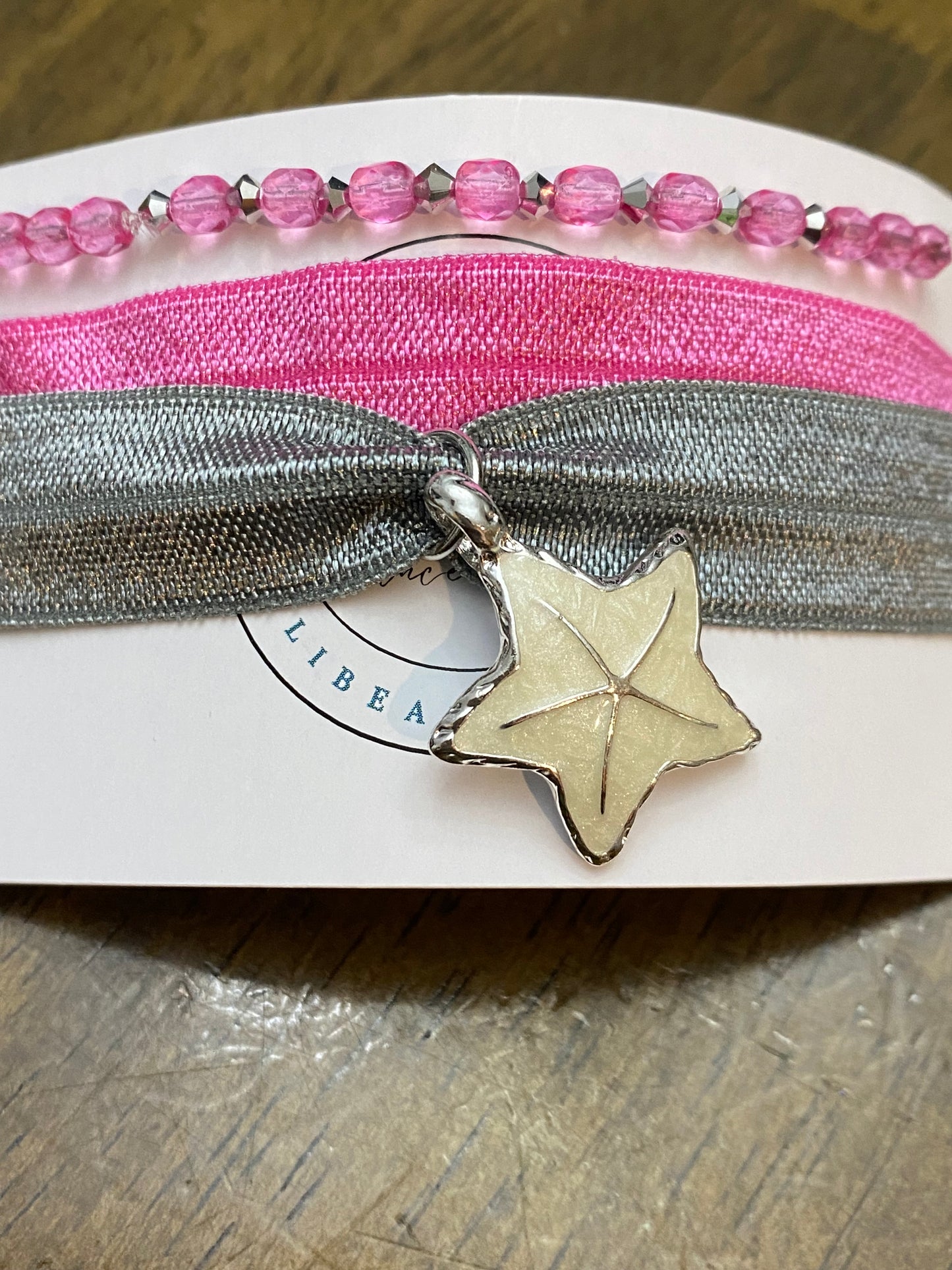 Conjunto de cinta para el pelo y pulsera