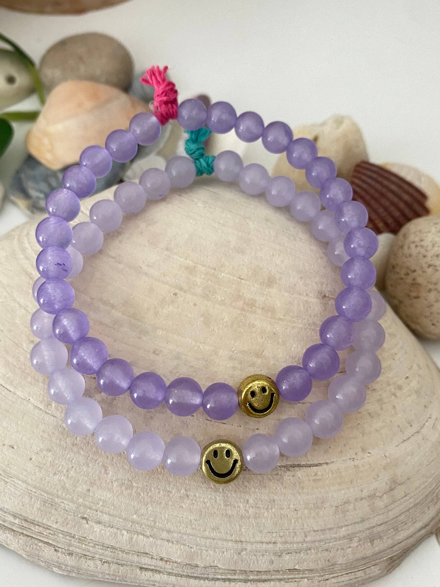 Aromatherapy Bracelet in Light Purple Jade