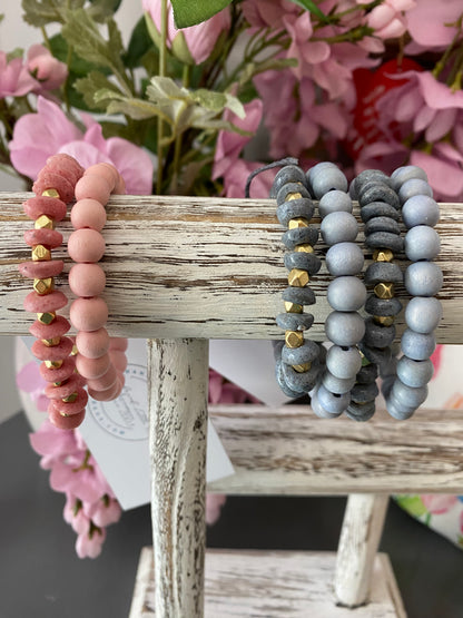 Ashanti Glass Saucer Bracelet Stack in Grey